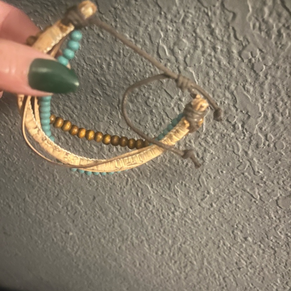 ✨ Bracelet ✨ - Picture 2 of 2